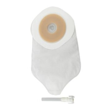 ActiveLife One-Piece Urostomy Pouch helps prevent urine backflow to also help prevent a UTI after ostomy surgery